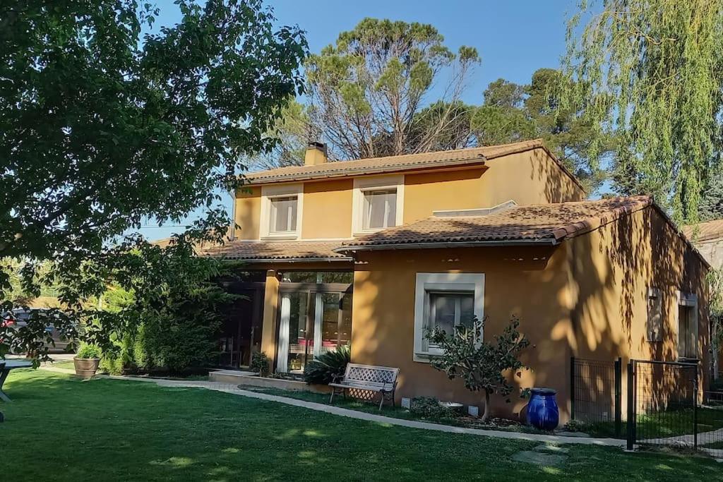 Logement Lumineux, Entierement Renove Avec Jardin Caumont-sur-Durance المظهر الخارجي الصورة